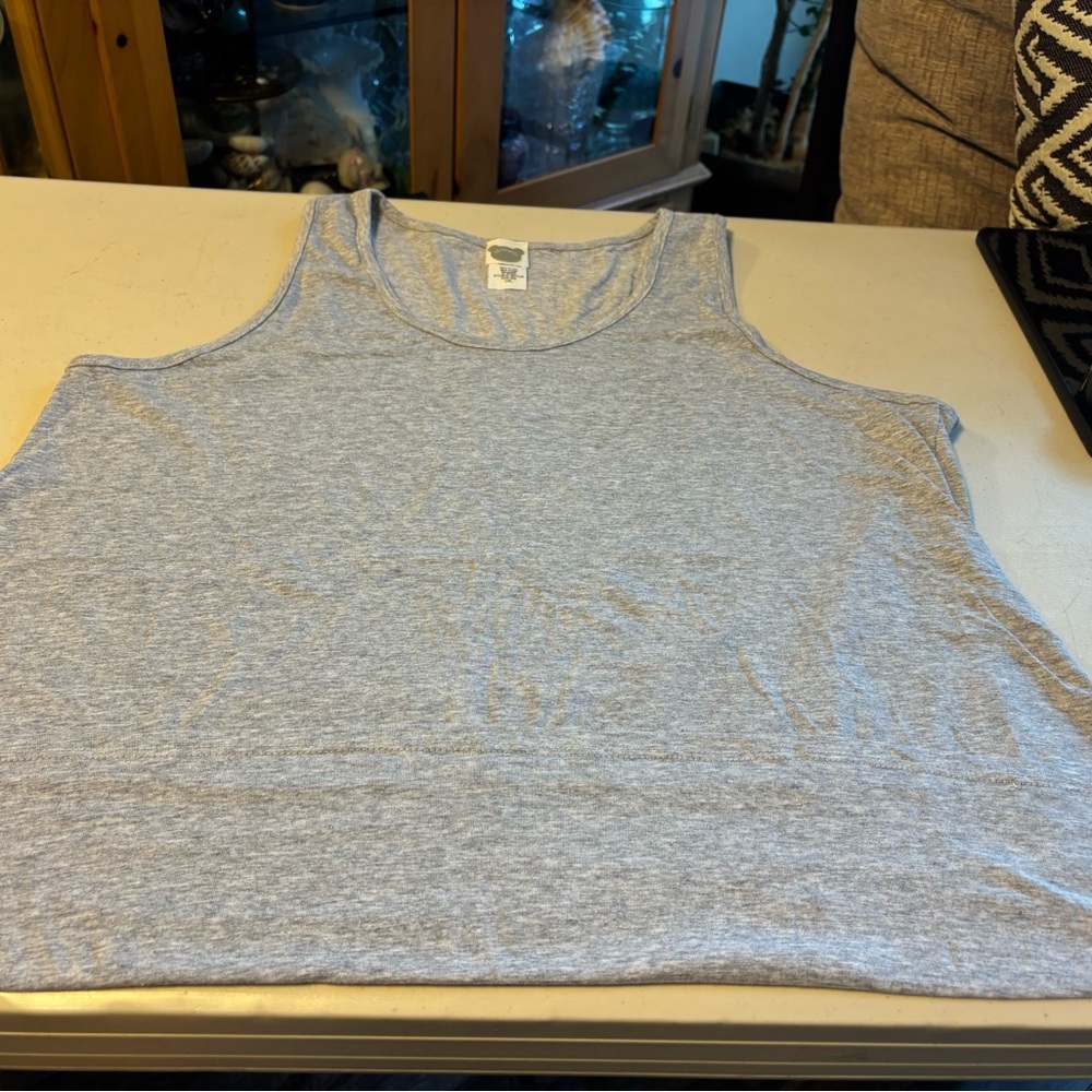 Gray Tank Top. Woman’s 1x greyNew no tags